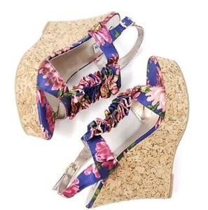 Steve Madden Wedges, Steve Madden Sandal Wedges, Floral Print wedges,Satin
